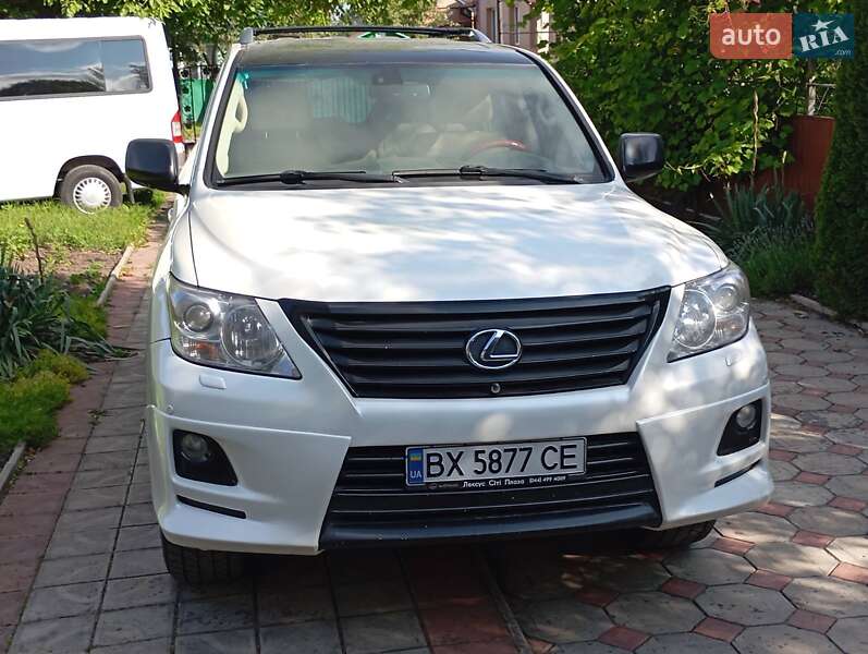 Lexus LX 2008
