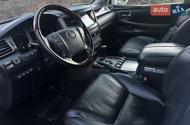 Внедорожник / Кроссовер Lexus LX 2010 в 