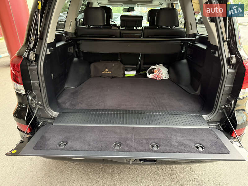 Позашляховик / Кросовер Lexus LX 2012 в Вінниці