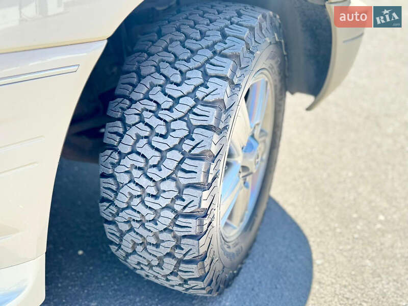 Внедорожник / Кроссовер Lexus LX 2007 в Днепре фото 7 Внедорожник / Кроссовер Lexus LX 2007 в Днепре