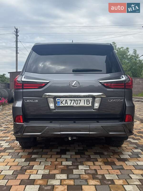 Внедорожник / Кроссовер Lexus LX 2016 в Киеве