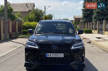 Позашляховик / Кросовер Lexus LX 2017 в 