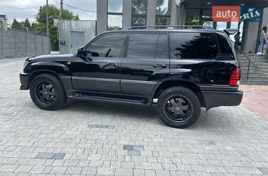 Внедорожник / Кроссовер Lexus LX 2004 в 