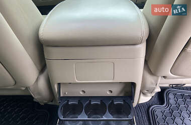 Внедорожник / Кроссовер Lexus LX 2004 в 