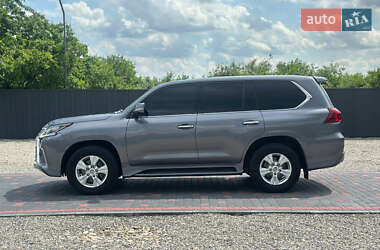 Внедорожник / Кроссовер Lexus LX 2017 в 