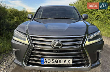 Внедорожник / Кроссовер Lexus LX 2017 в 