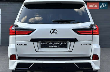 Внедорожник / Кроссовер Lexus LX 2019 в 