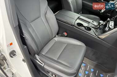 Внедорожник / Кроссовер Lexus LX 2022 в 