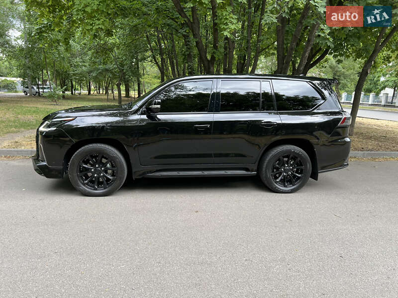 Внедорожник / Кроссовер Lexus LX 2020 в Днепре