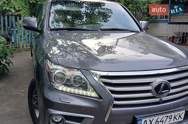 Lexus LX 2013