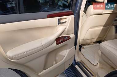 Внедорожник / Кроссовер Lexus LX 2013 в 