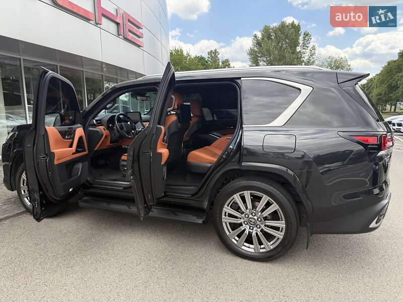 Внедорожник / Кроссовер Lexus LX 2023 в Днепре
