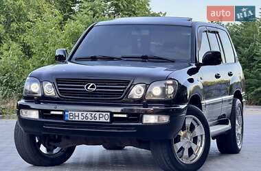 Внедорожник / Кроссовер Lexus LX 2003 в 