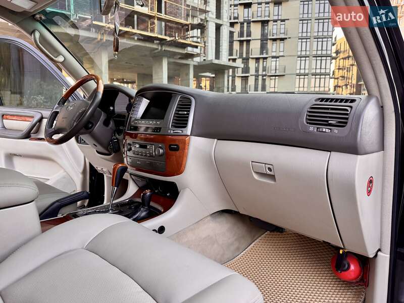 Внедорожник / Кроссовер Lexus LX 2003 в Одессе фото 55 Внедорожник / Кроссовер Lexus LX 2003 в Одессе