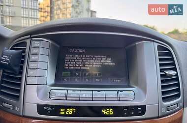 Внедорожник / Кроссовер Lexus LX 2003 в 