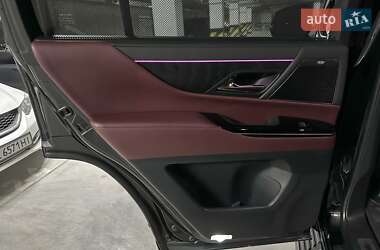 Позашляховик / Кросовер Lexus LX 2022 в 