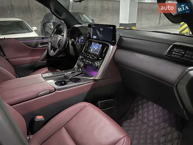 Внедорожник / Кроссовер Lexus LX 2022 в Днепре