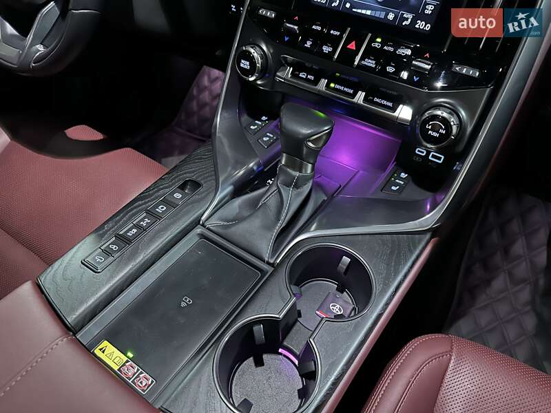 Внедорожник / Кроссовер Lexus LX 2022 в Днепре