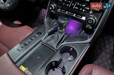 Позашляховик / Кросовер Lexus LX 2022 в 