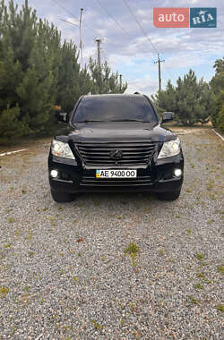 Позашляховик / Кросовер Lexus LX 2010 в 