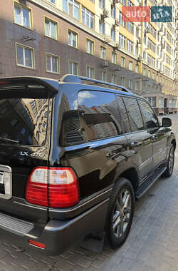 Внедорожник / Кроссовер Lexus LX 2005 в 