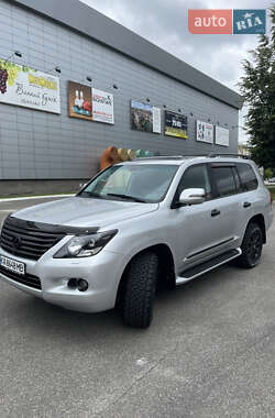 Lexus LX 2008