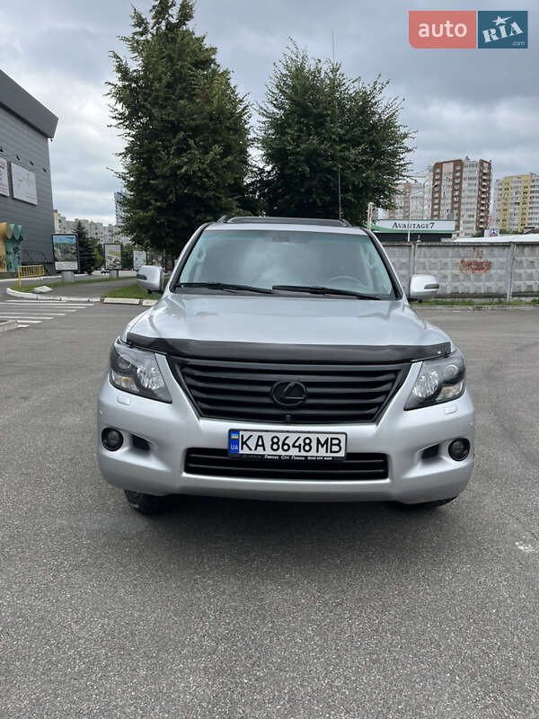 Позашляховик / Кросовер Lexus LX 2008 в Броварах