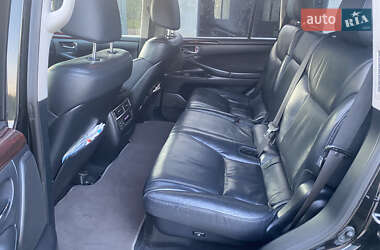 Внедорожник / Кроссовер Lexus LX 2011 в 