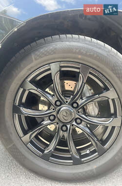 Внедорожник / Кроссовер Lexus LX 2012 в 