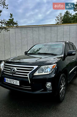Lexus LX 2008
