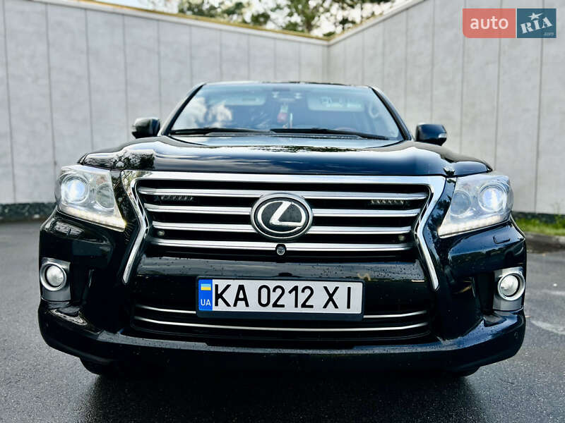 Позашляховик / Кросовер Lexus LX 2008 в Києві