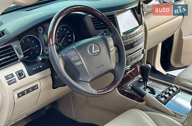 Позашляховик / Кросовер Lexus LX 2011 в 