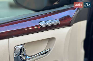 Позашляховик / Кросовер Lexus LX 2011 в 