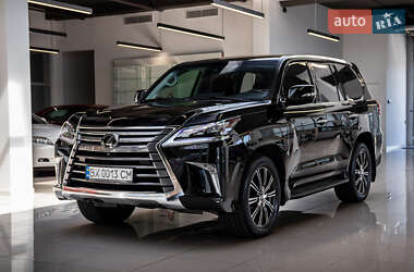 Внедорожник / Кроссовер Lexus LX 2017 в 