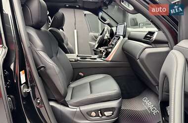 Позашляховик / Кросовер Lexus LX 2025 в 