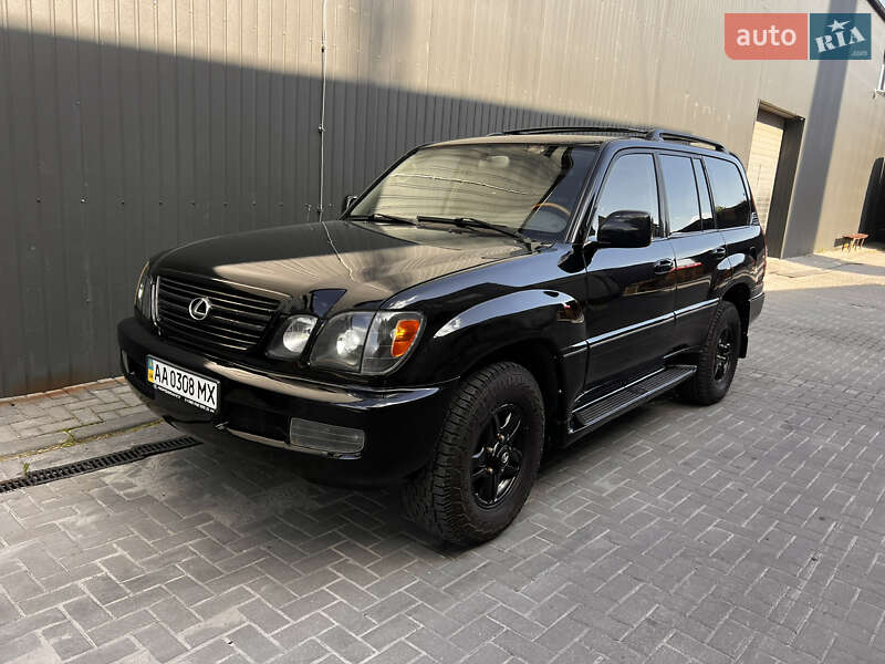 Lexus LX 2001