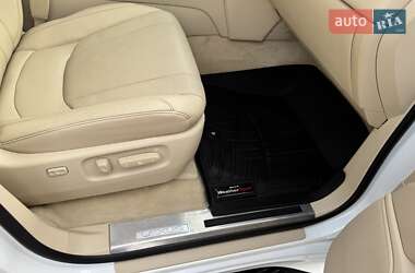 Позашляховик / Кросовер Lexus LX 2017 в 