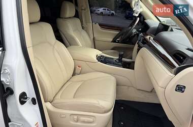 Позашляховик / Кросовер Lexus LX 2017 в 