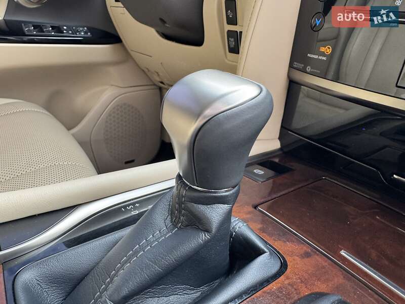 Внедорожник / Кроссовер Lexus LX 2017 в Кривом Роге