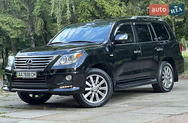 Внедорожник / Кроссовер Lexus LX 2011 в 