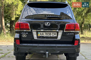 Внедорожник / Кроссовер Lexus LX 2011 в 