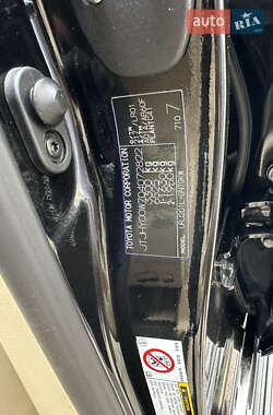 Внедорожник / Кроссовер Lexus LX 2011 в 