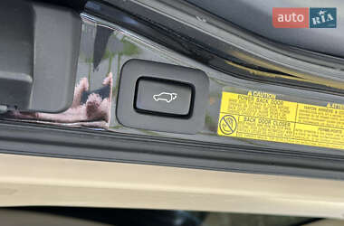 Внедорожник / Кроссовер Lexus LX 2011 в 