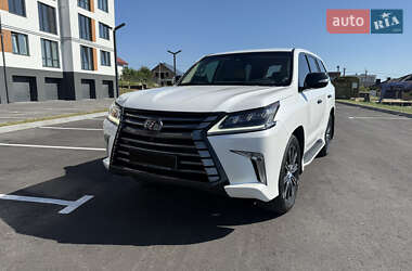 Внедорожник / Кроссовер Lexus LX 2016 в 