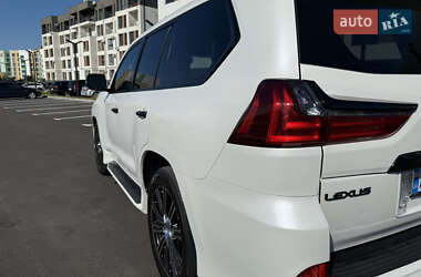 Внедорожник / Кроссовер Lexus LX 2016 в 