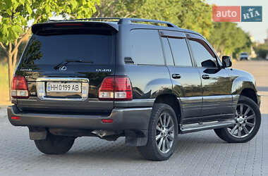 Внедорожник / Кроссовер Lexus LX 2005 в 