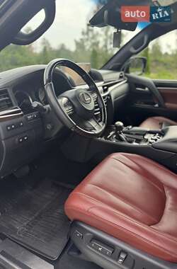 Позашляховик / Кросовер Lexus LX 2019 в 