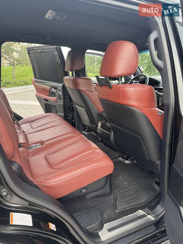 Внедорожник / Кроссовер Lexus LX 2019 в Днепре