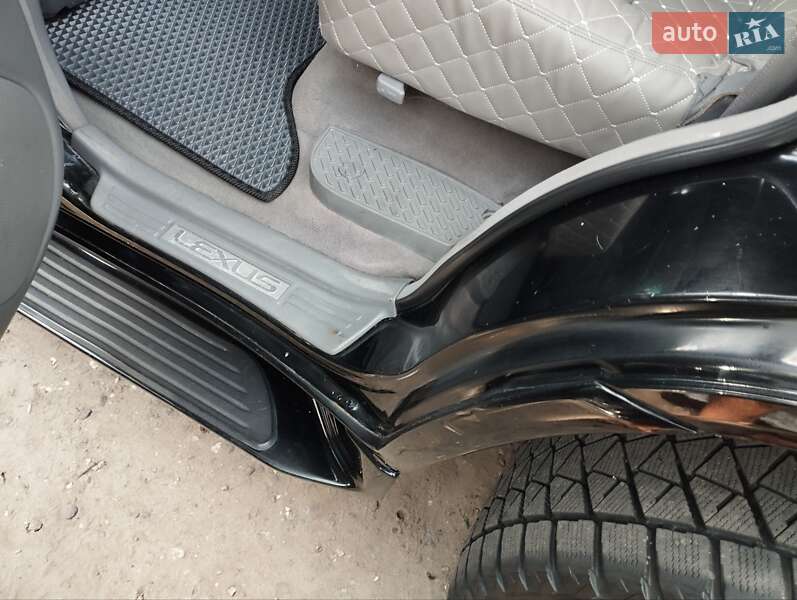 Позашляховик / Кросовер Lexus LX 2000 в Києві