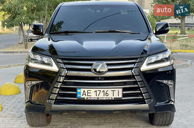 Позашляховик / Кросовер Lexus LX 2017 в Кам'янському